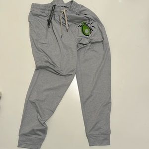 Vuori lightweight sweat pant avocado
